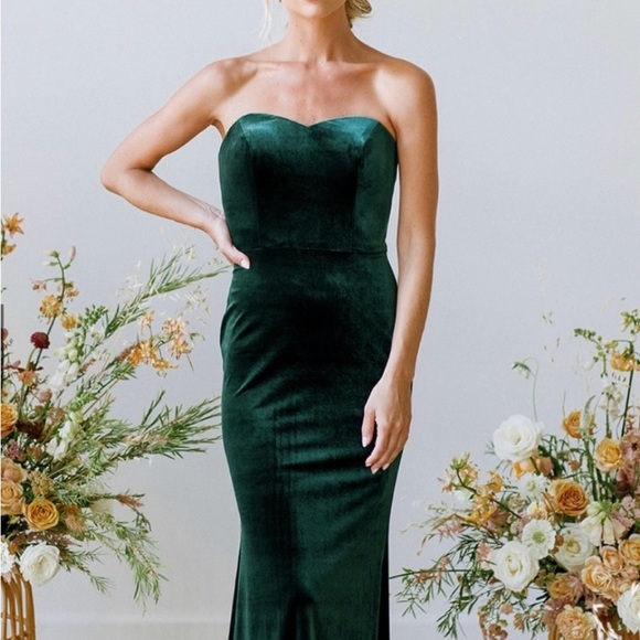 Revelry Strapless Velvet Bridesmaid Dress in Emerald - Picture 1 of 7
